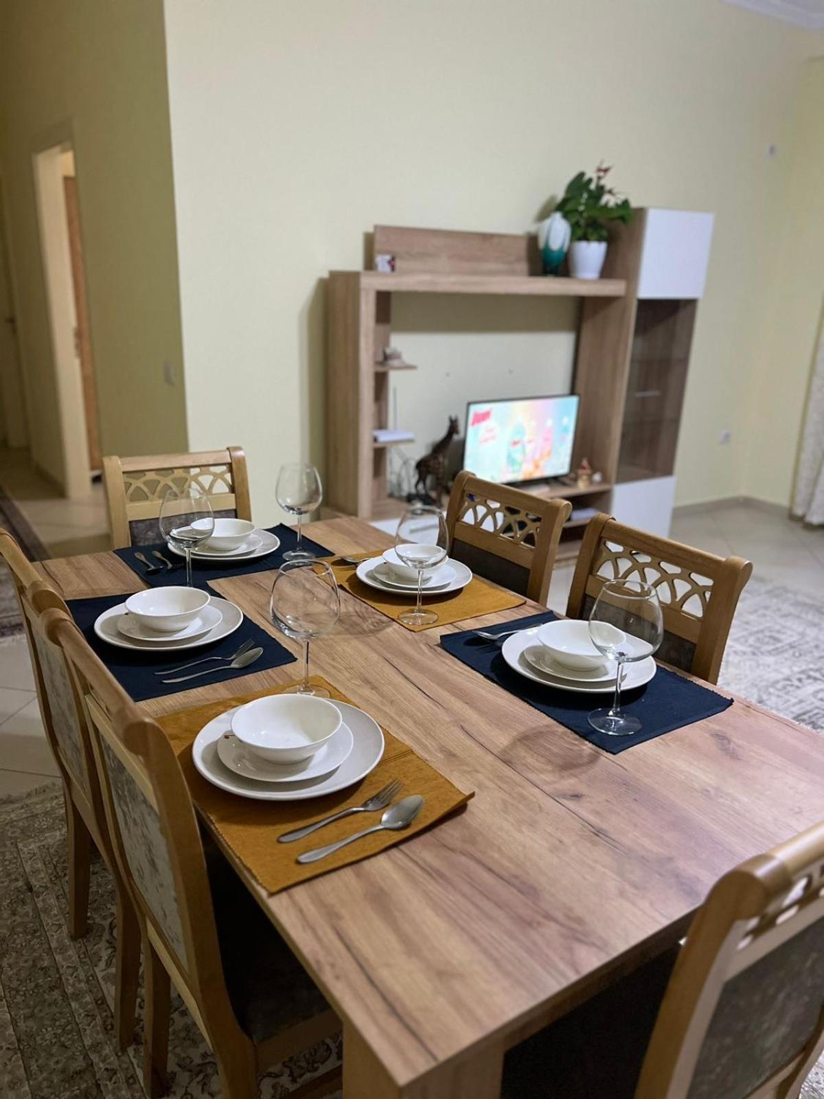 New Baazar Terrace Apartment Тирана Екстериор снимка