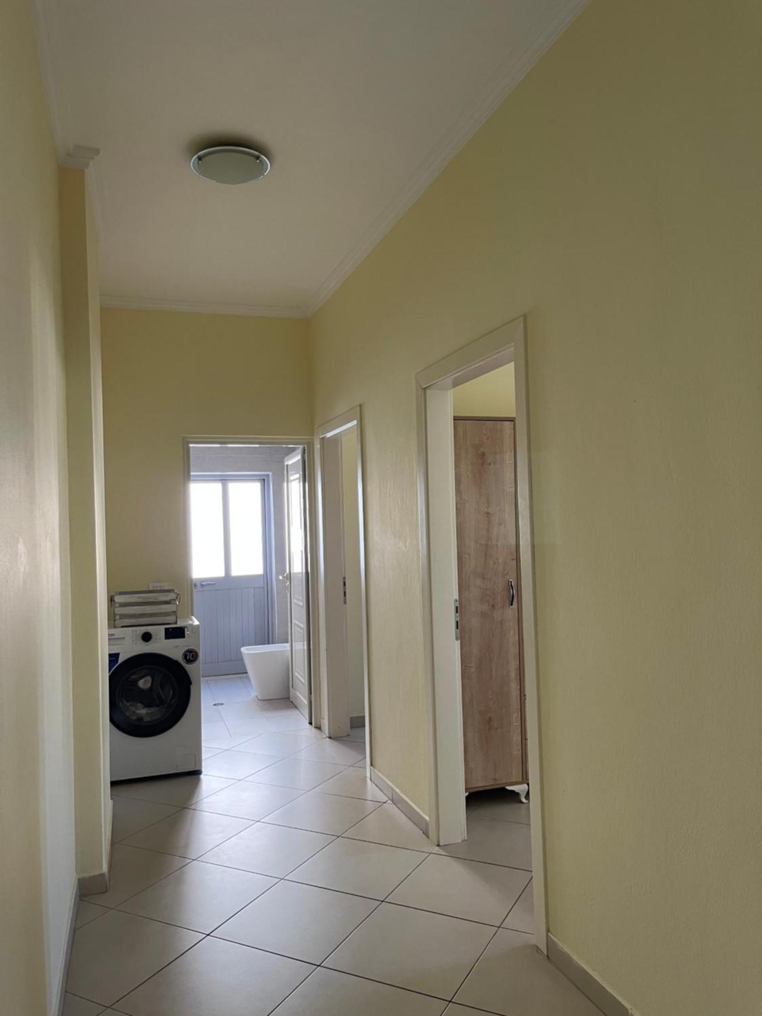 New Baazar Terrace Apartment Тирана Екстериор снимка