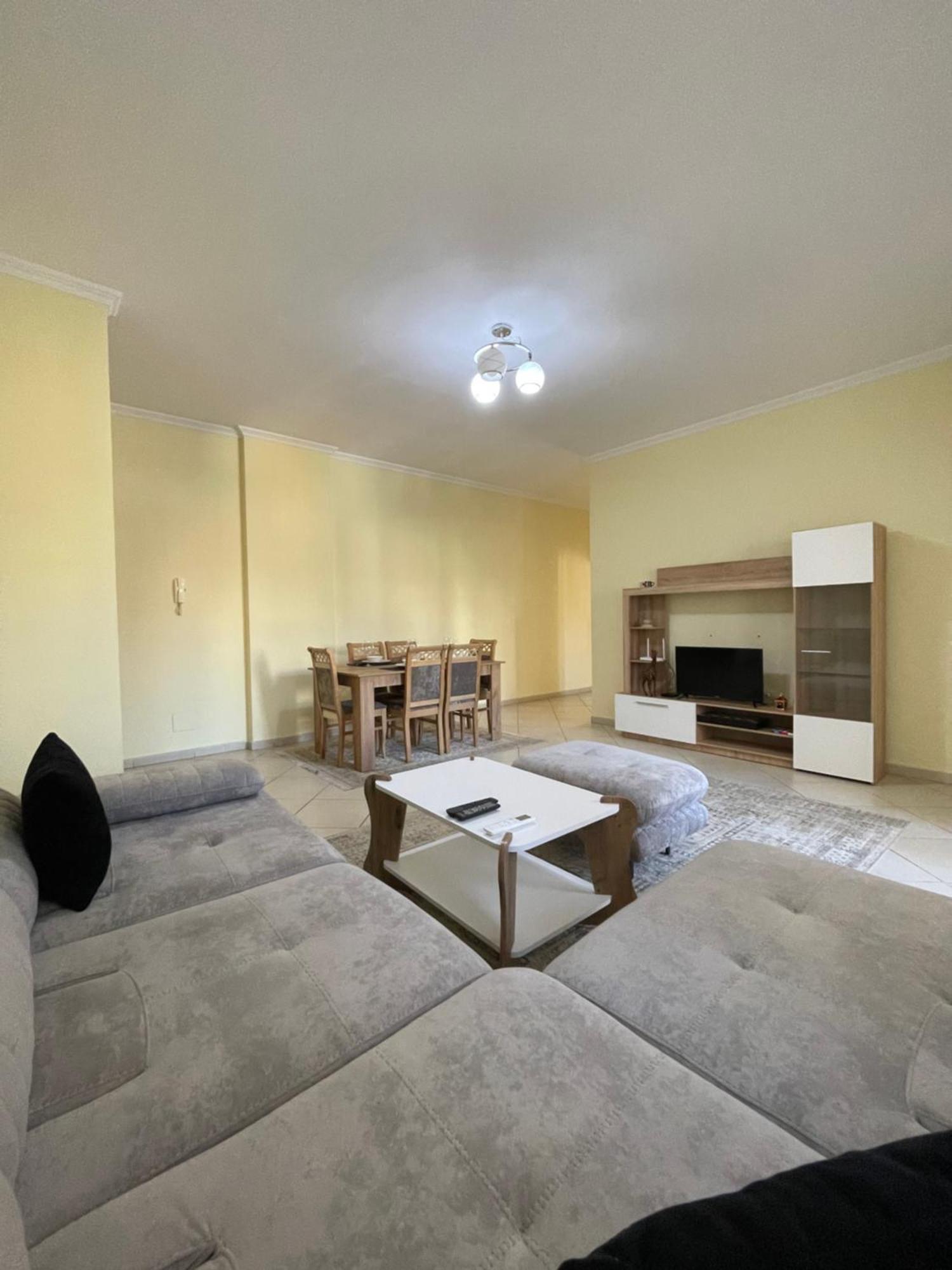 New Baazar Terrace Apartment Тирана Екстериор снимка